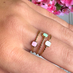 Gouden ring pastel colors